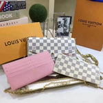 vuitton-wallet